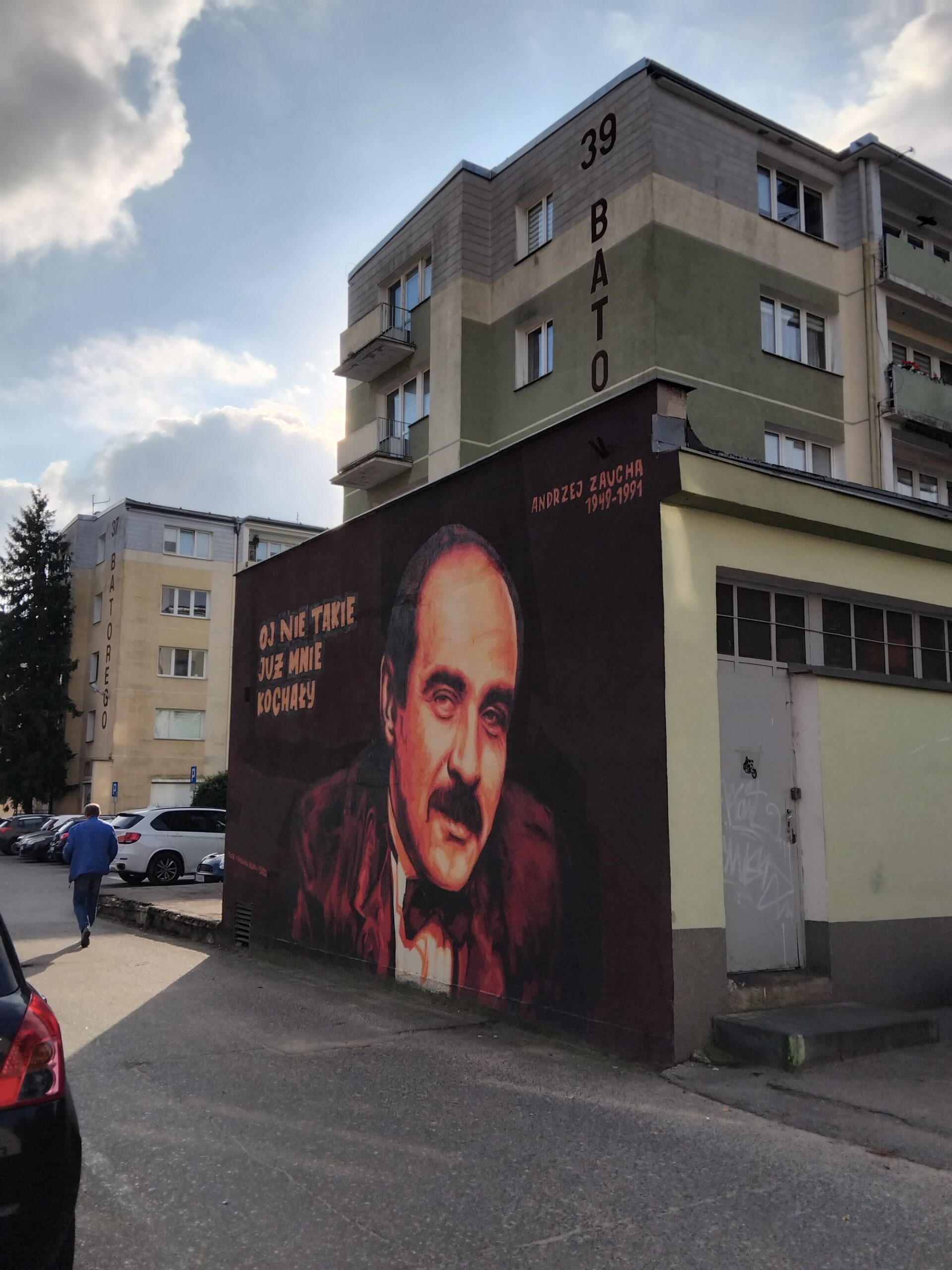 zobacz mural z Andrzejem Zauchą, rowerem